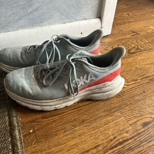 Hoka One One Mach pro fly Mens SZ 11 D Gray red  Athletic Shoes